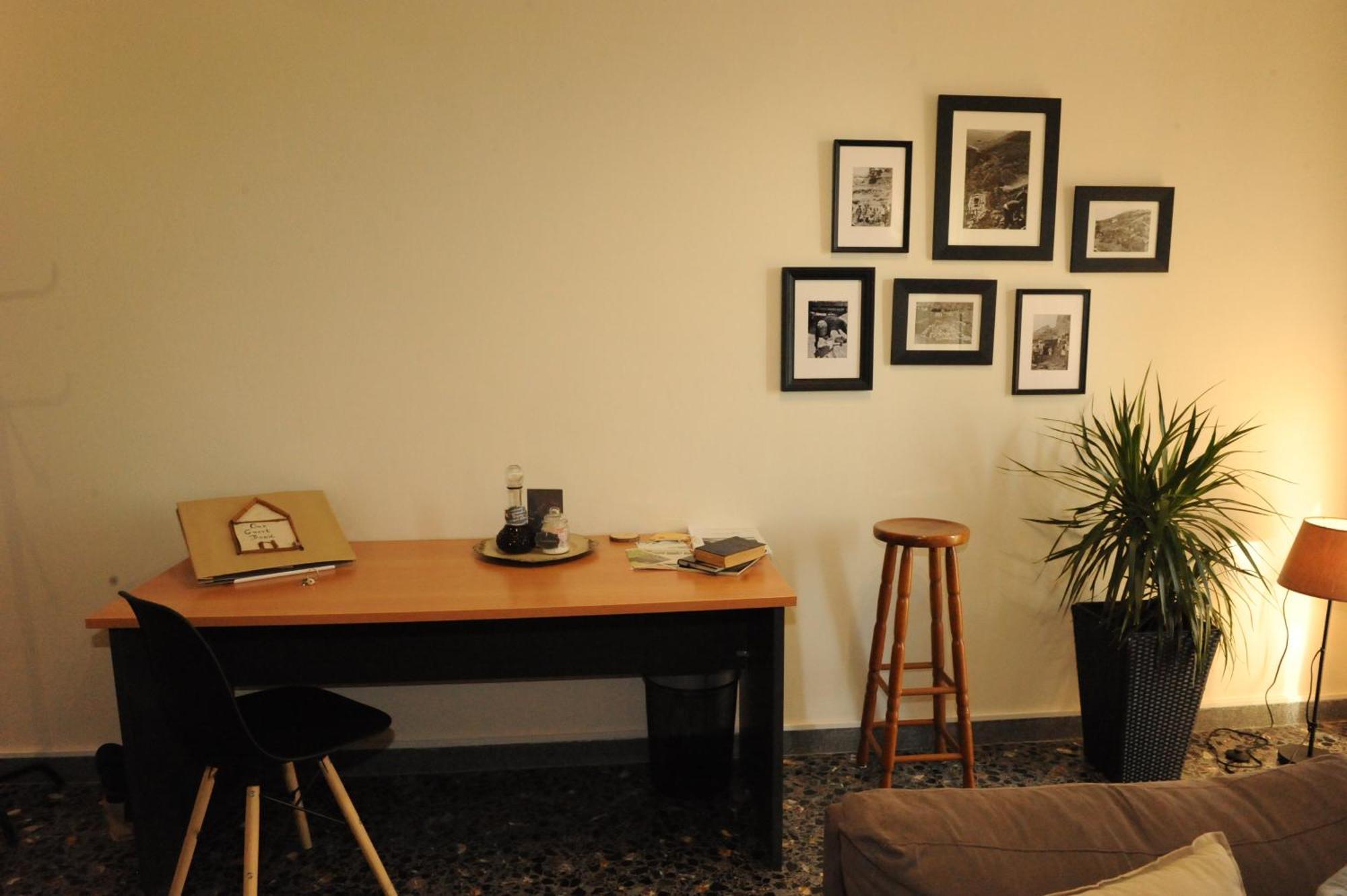 شقة Delphic Moments - Sunny App 3Br, 2Ba With View المظهر الخارجي الصورة